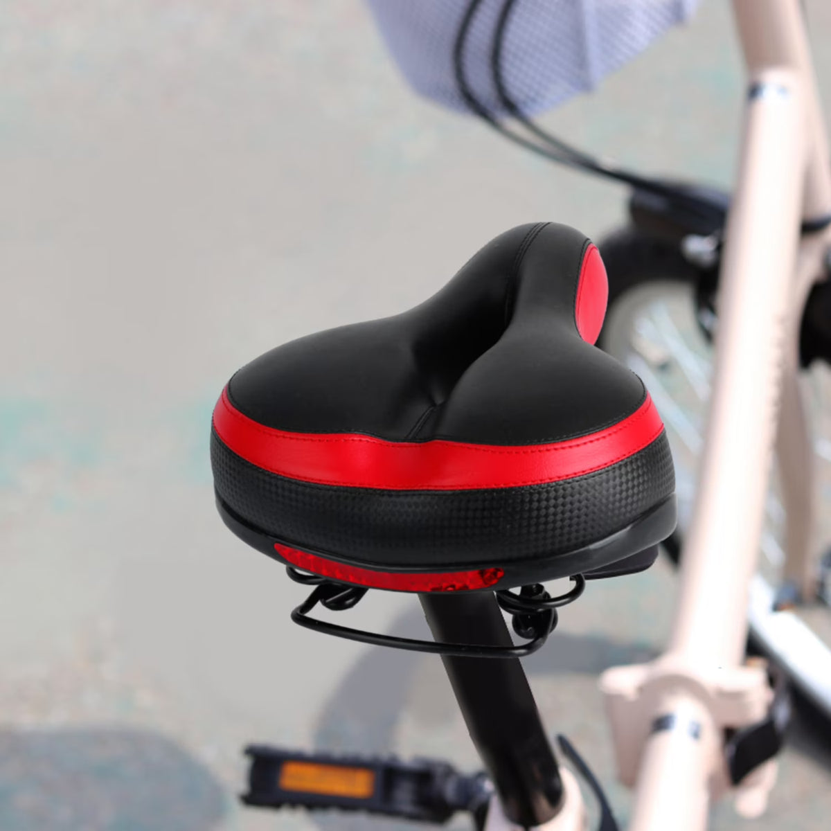 Black Red Bicycle Saddle Replacement with Dual Shock Absorbing Springs G46071